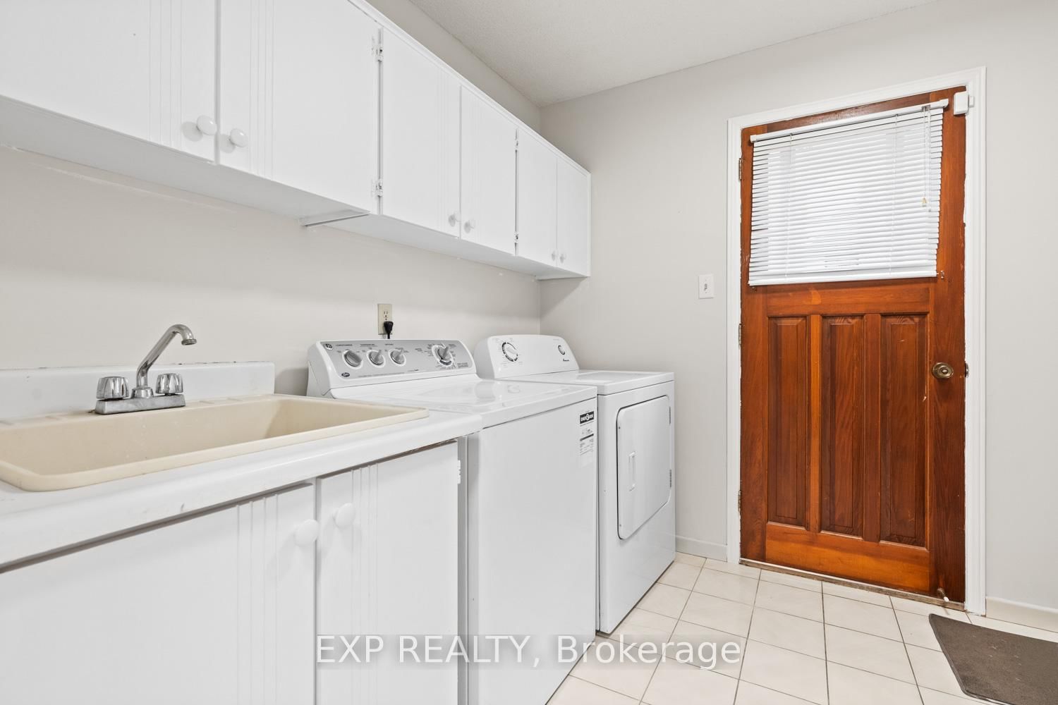 61 Dundee Crescent, Unit Main - Photo 13
