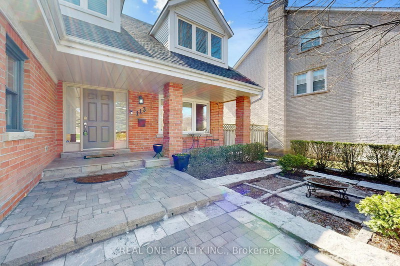 113 Longwater Chse, Markham, L3R 4A9 | Image 3