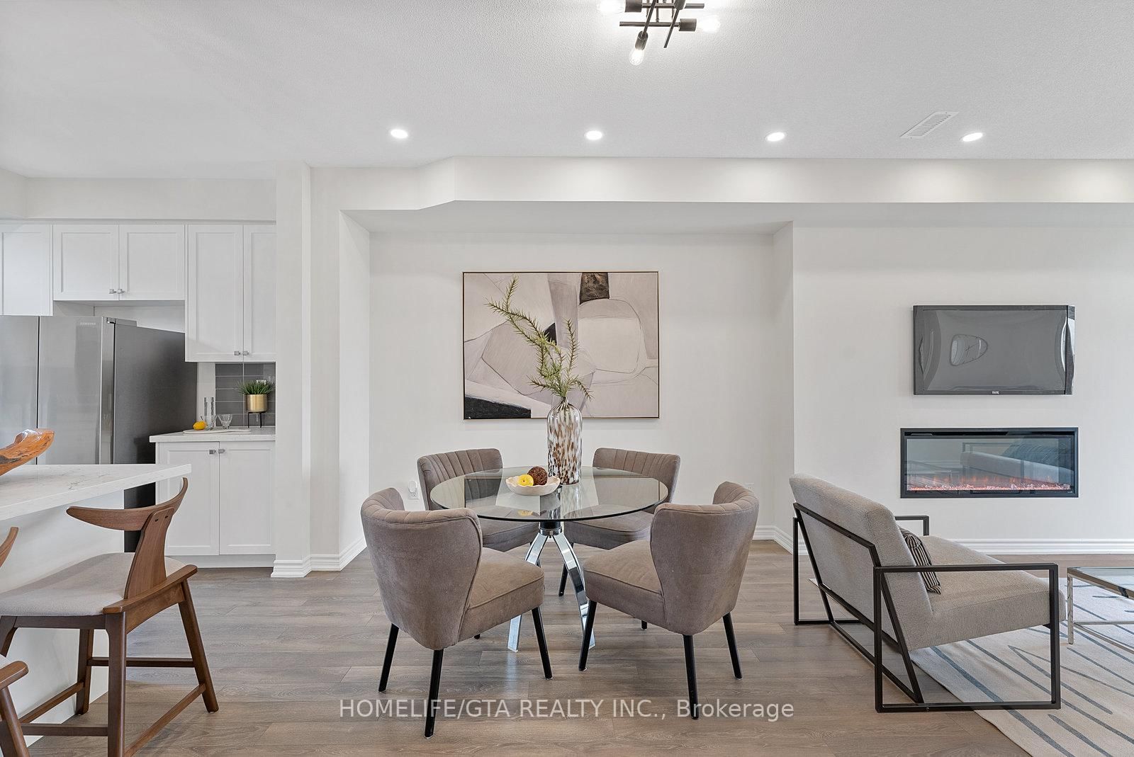 7 Holyrood Crescent - Photo 19