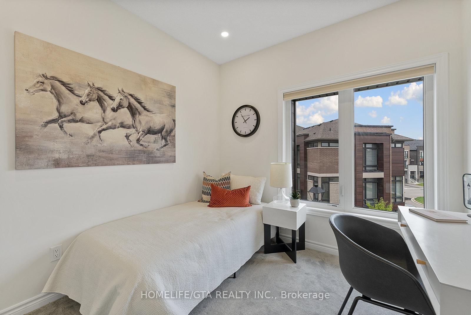 7 Holyrood Crescent - Photo 43