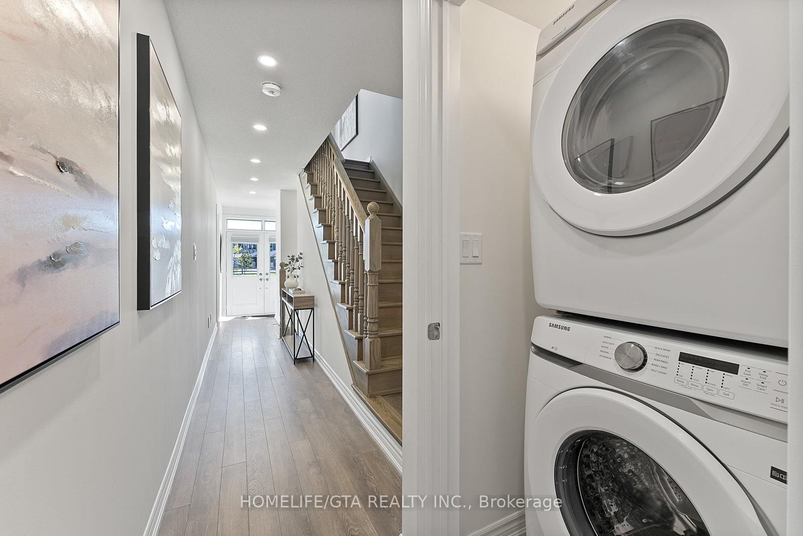 7 Holyrood Crescent - Photo 48