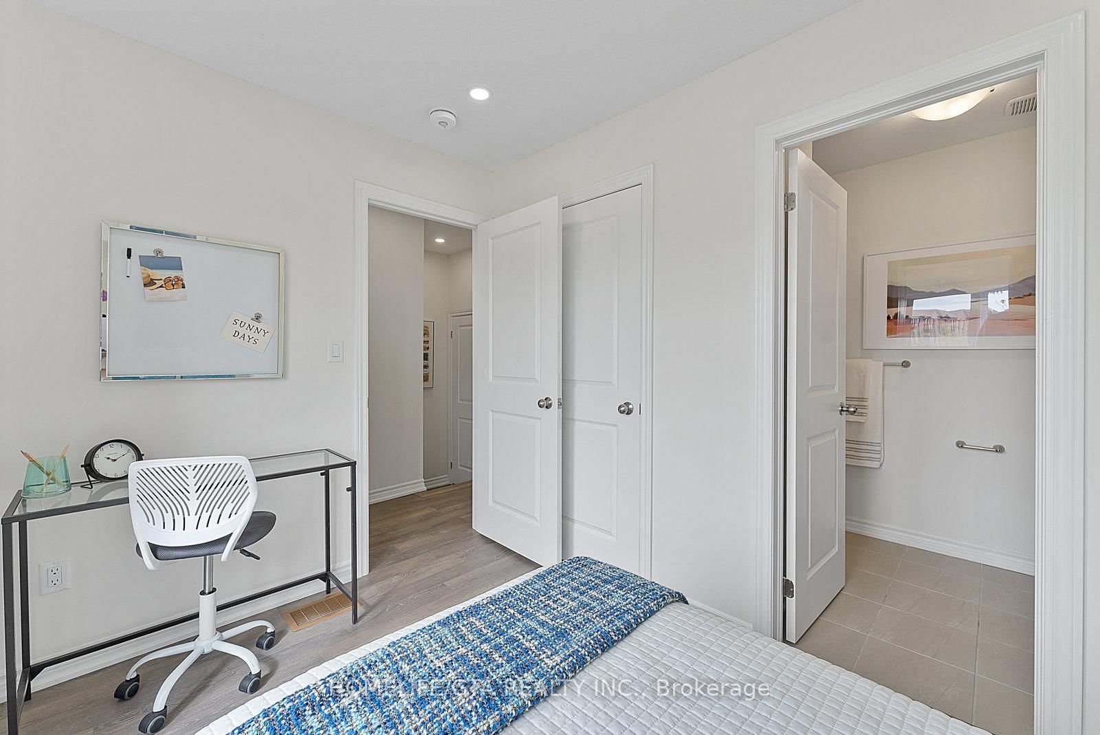 7 Holyrood Crescent - Photo 8