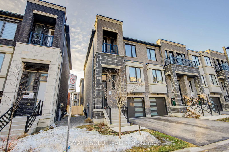 25 Origin Way, Vaughan, L6A 0C6 | Image 2