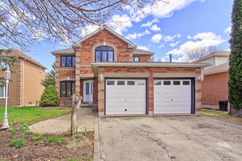 21 Daniele Ave N, New Tecumseth, L0G 1A0 | Image 2