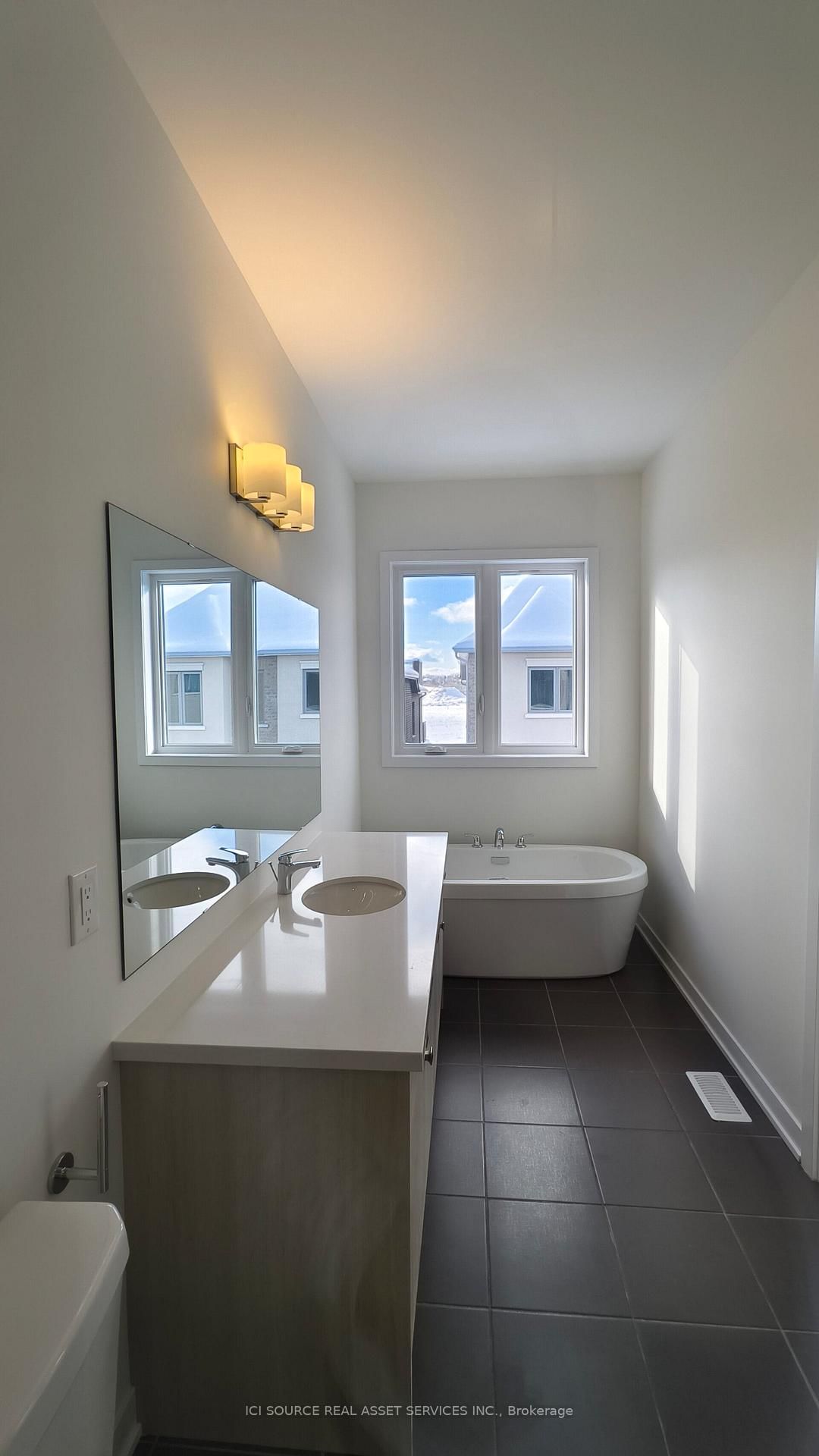 30 Freeman Williams Street - Photo 19