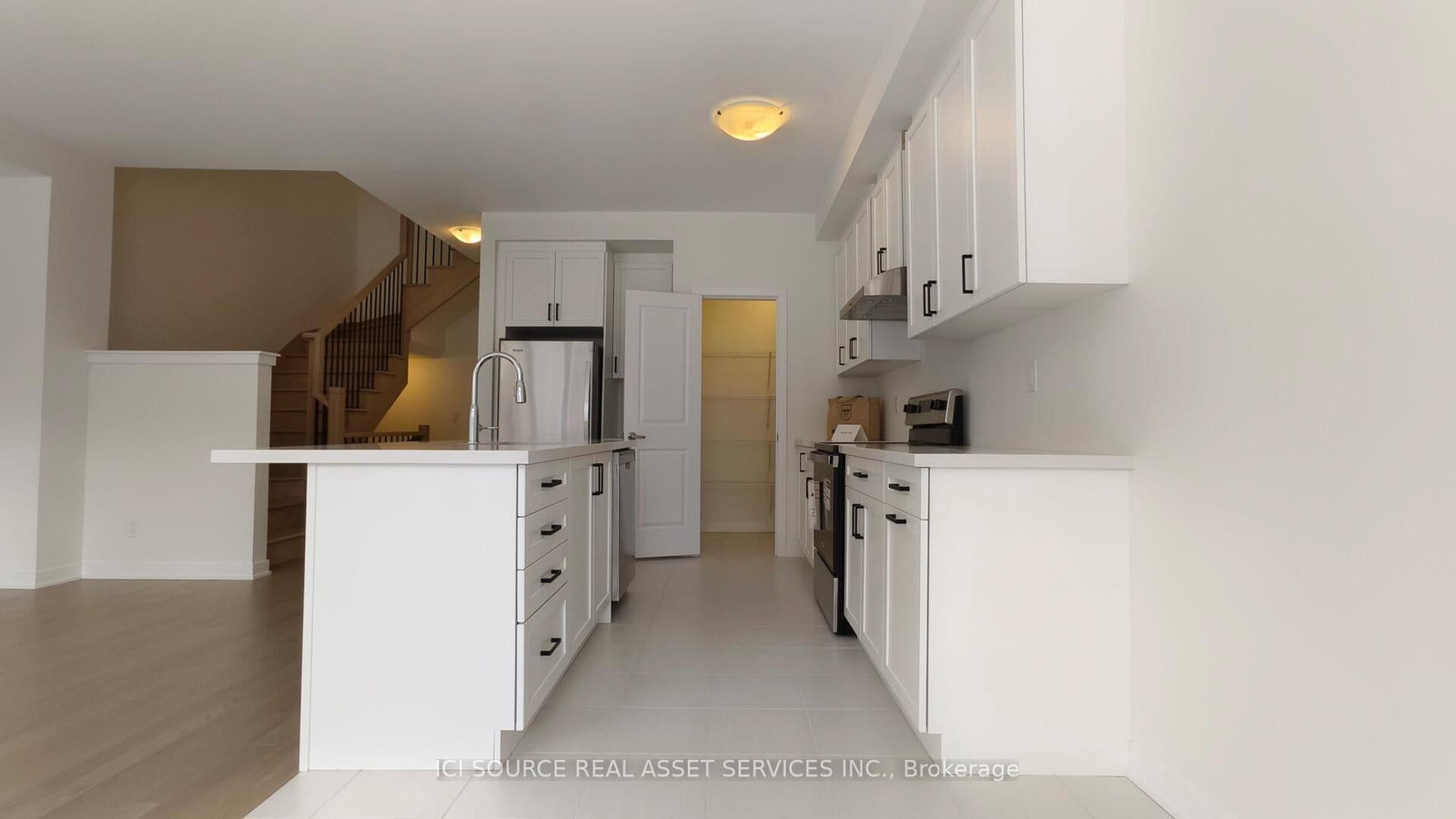 30 Freeman Williams Street - Photo 4