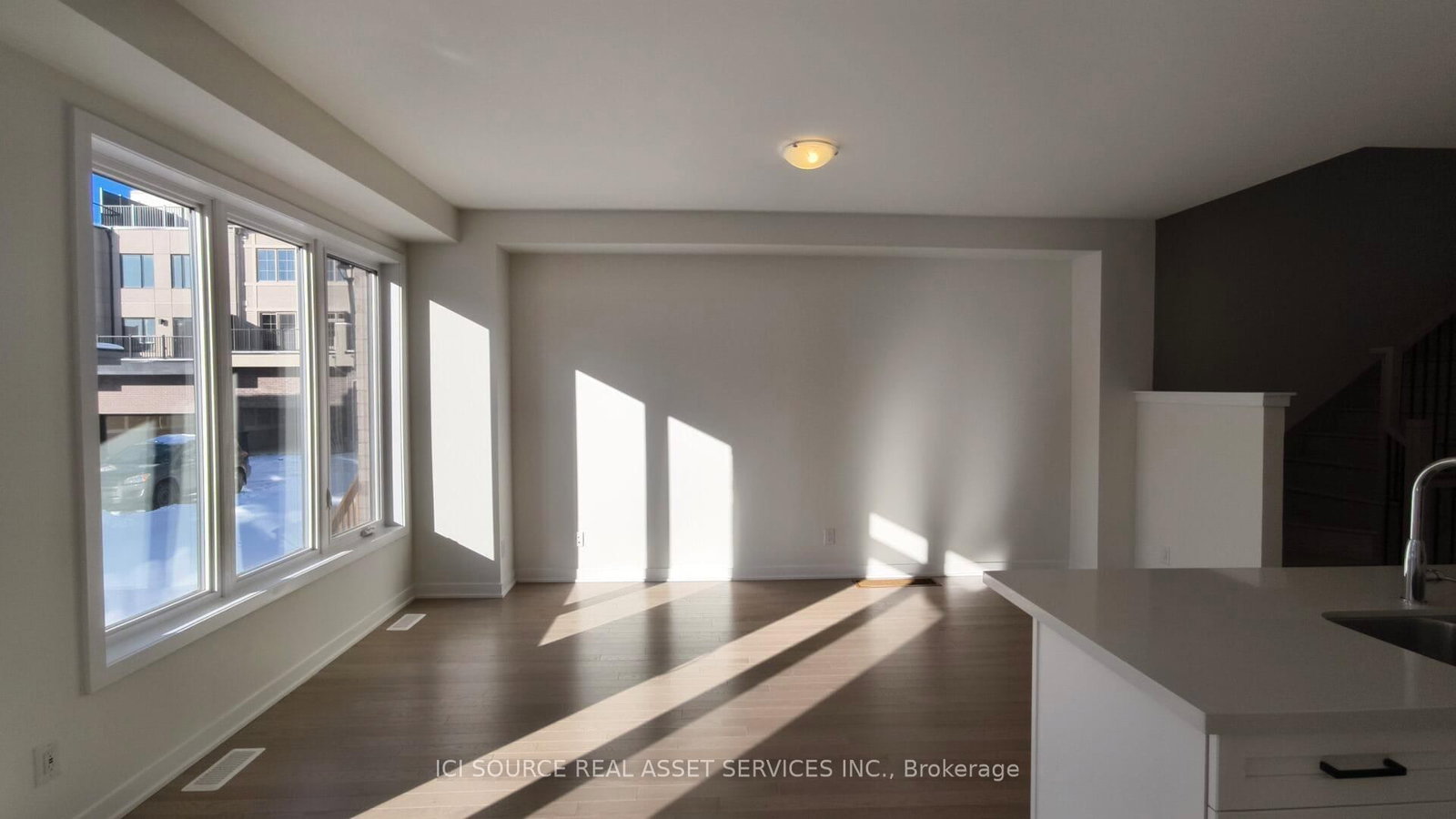 30 Freeman Williams Street - Photo 8