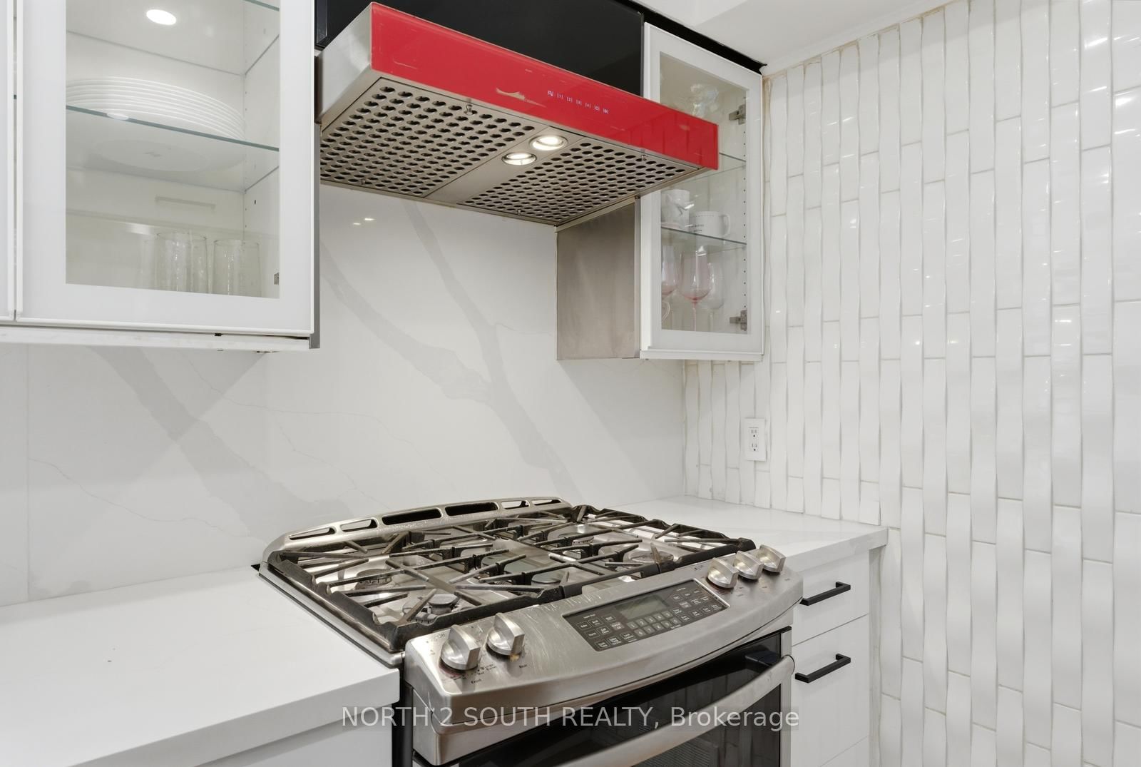 100 Arbors Lane, Unit TH 23 - Photo 20