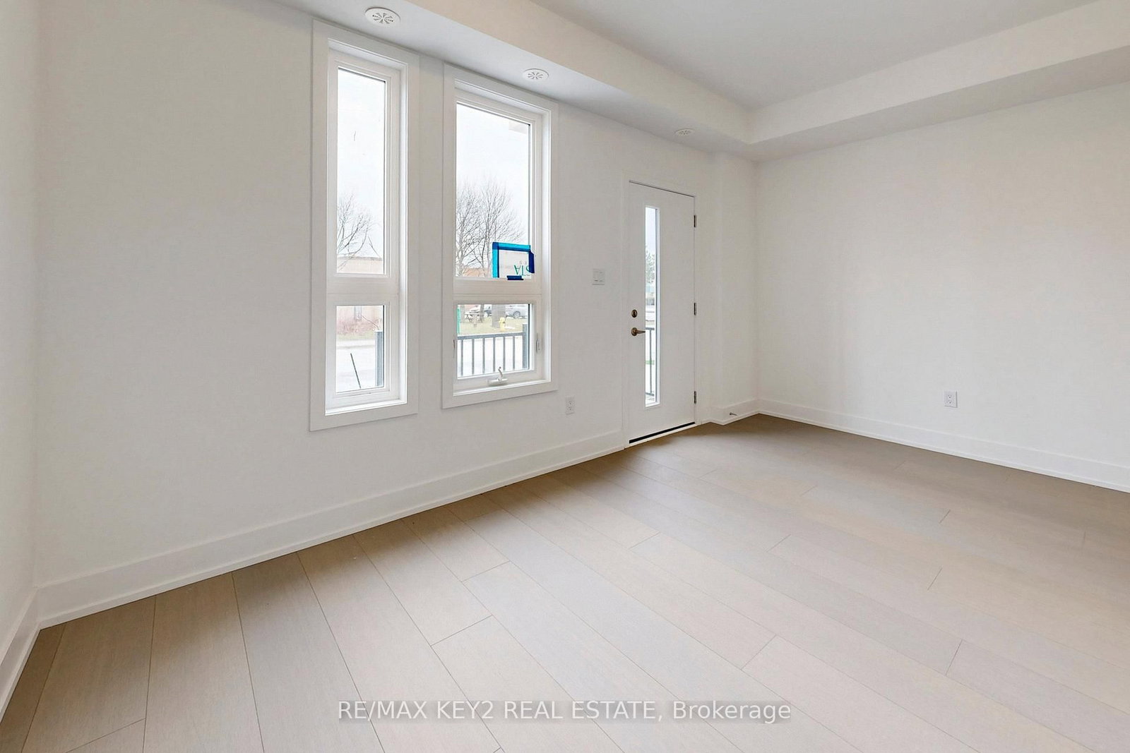 166 Anderson Avenue, Unit TH1 - Photo 10