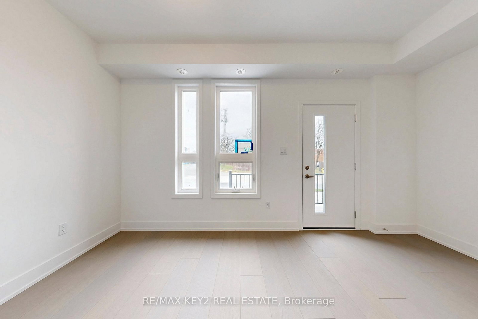 166 Anderson Avenue, Unit TH1 - Photo 11