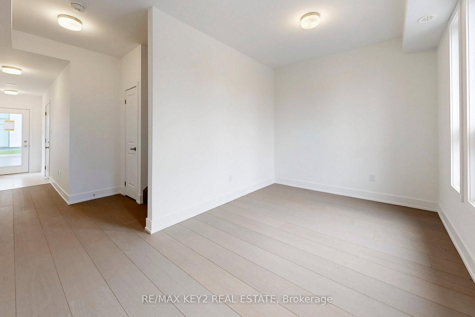 166 Anderson Avenue, Unit TH1 - Photo 13