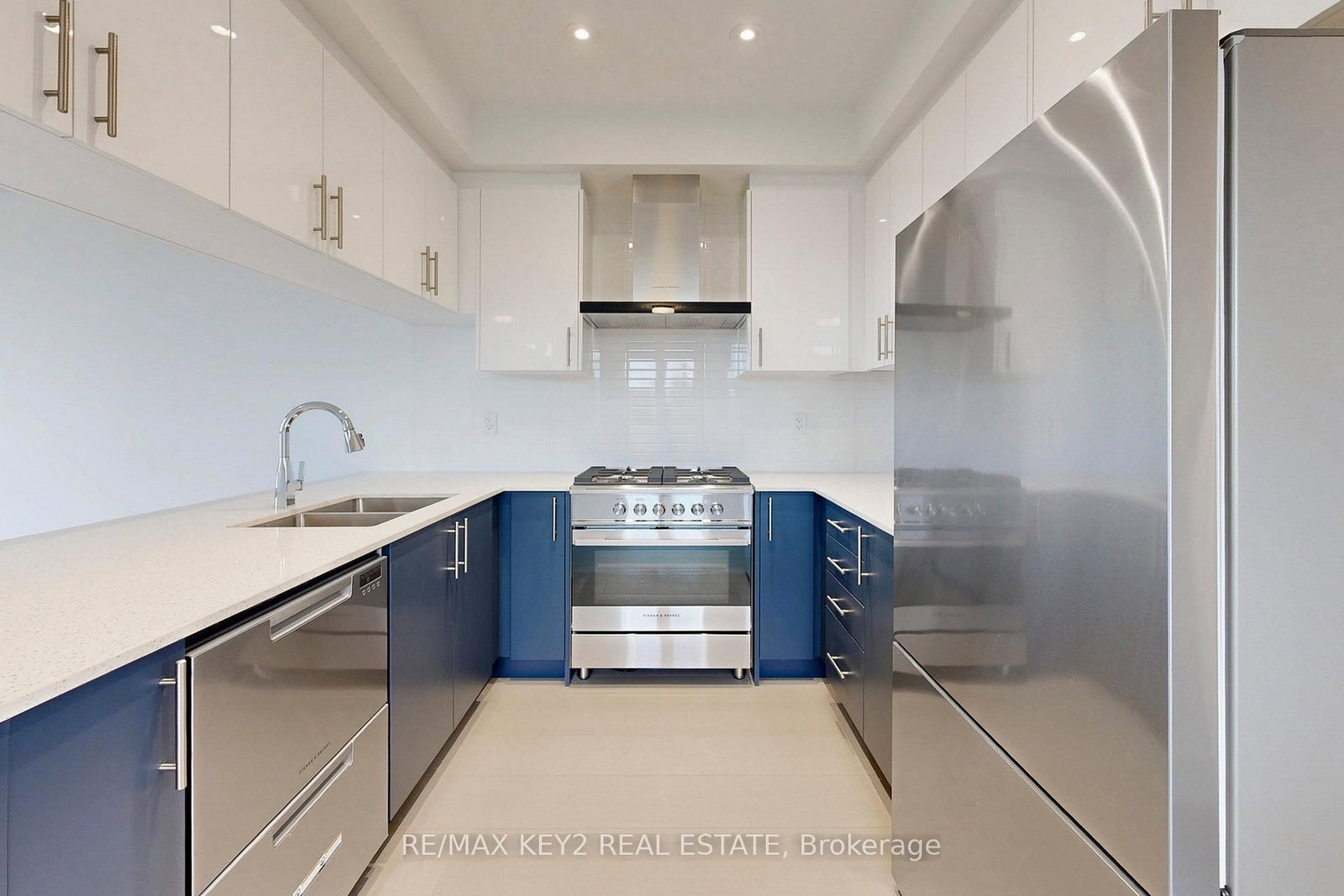 166 Anderson Avenue, Unit TH1 - Photo 23