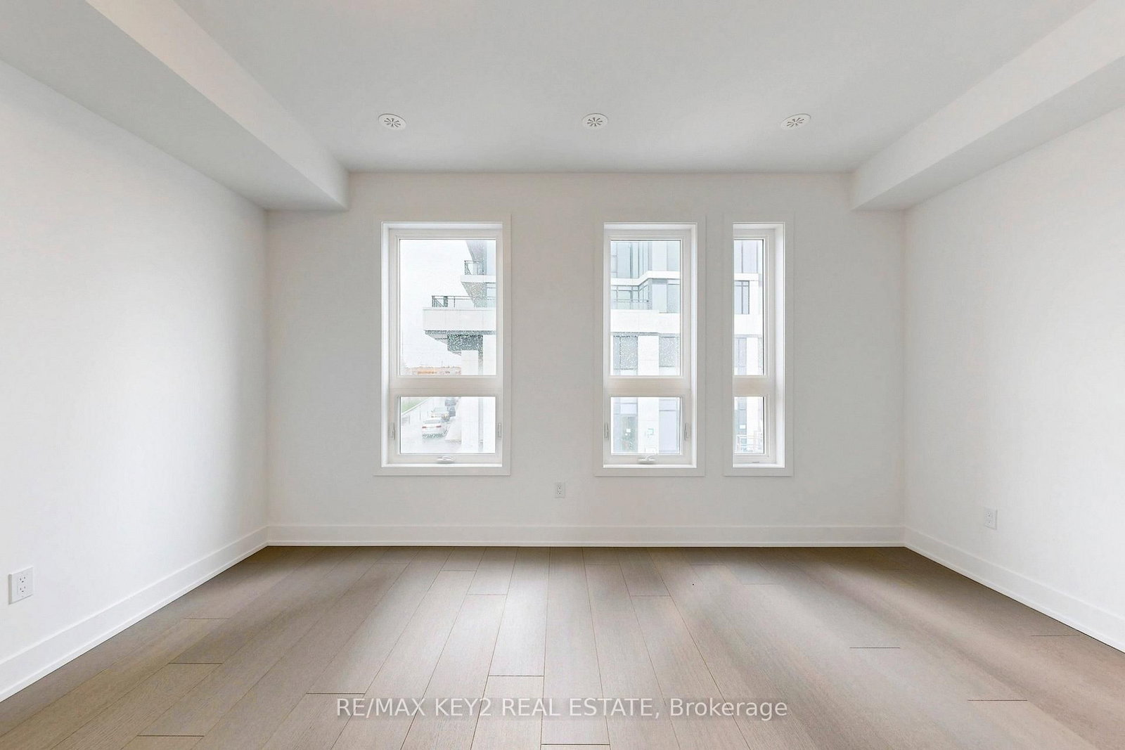 166 Anderson Avenue, Unit TH1 - Photo 27