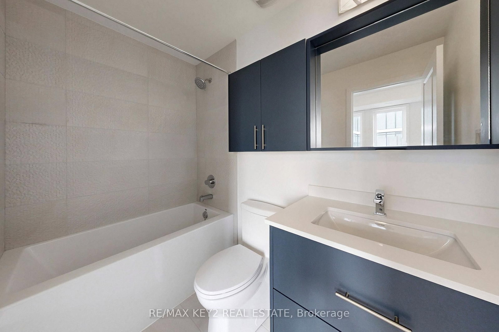 166 Anderson Avenue, Unit TH1 - Photo 37