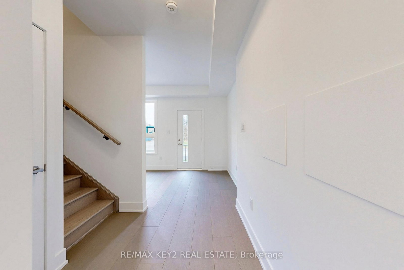 166 Anderson Avenue, Unit TH1 - Photo 4