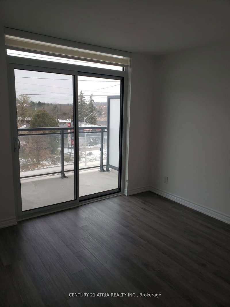 513 - 11611 Yonge St, Richmond Hill, L4E 3N8 | Image 2