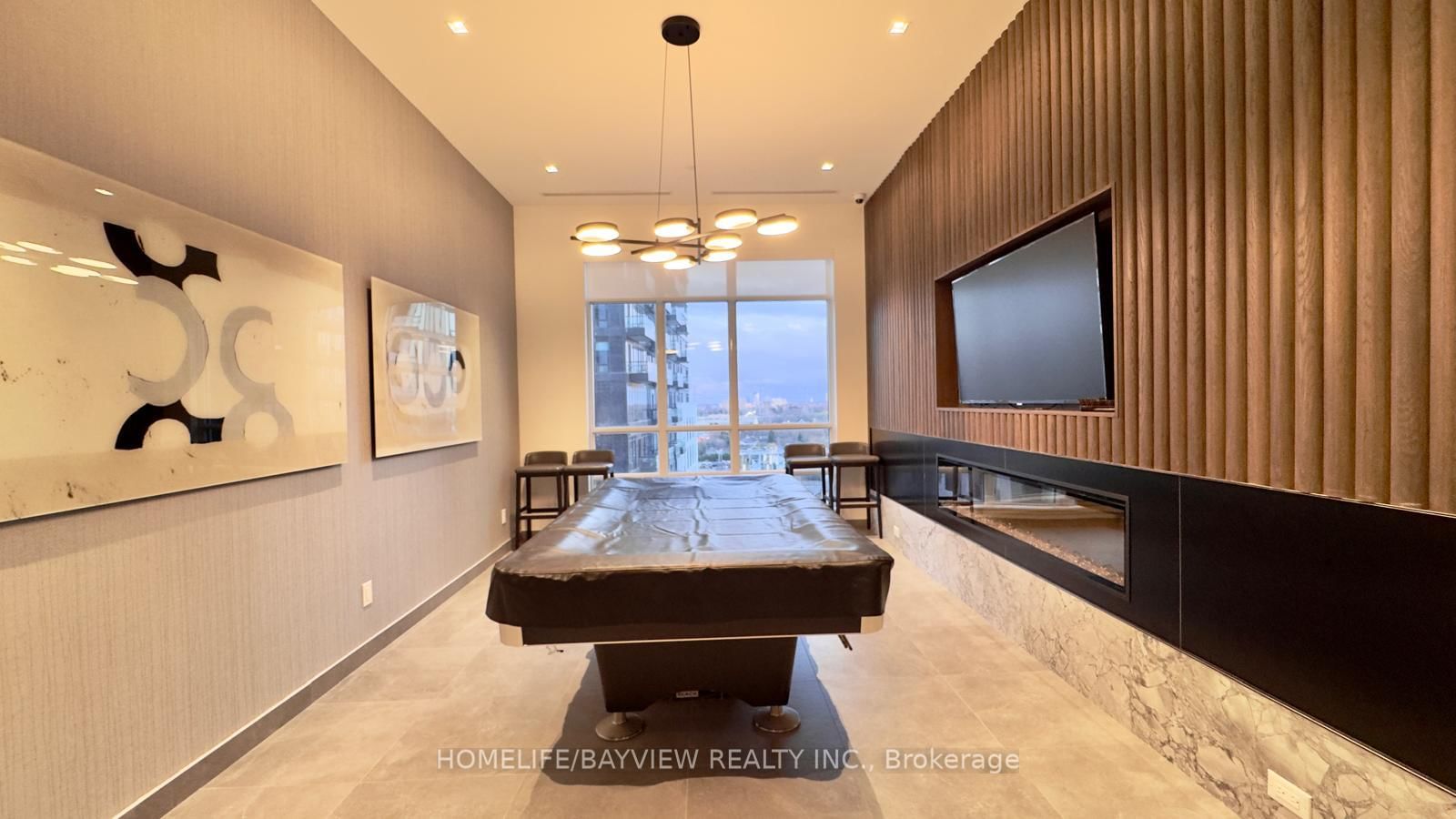 8888 Yonge Street E, Unit 204 - Photo 9