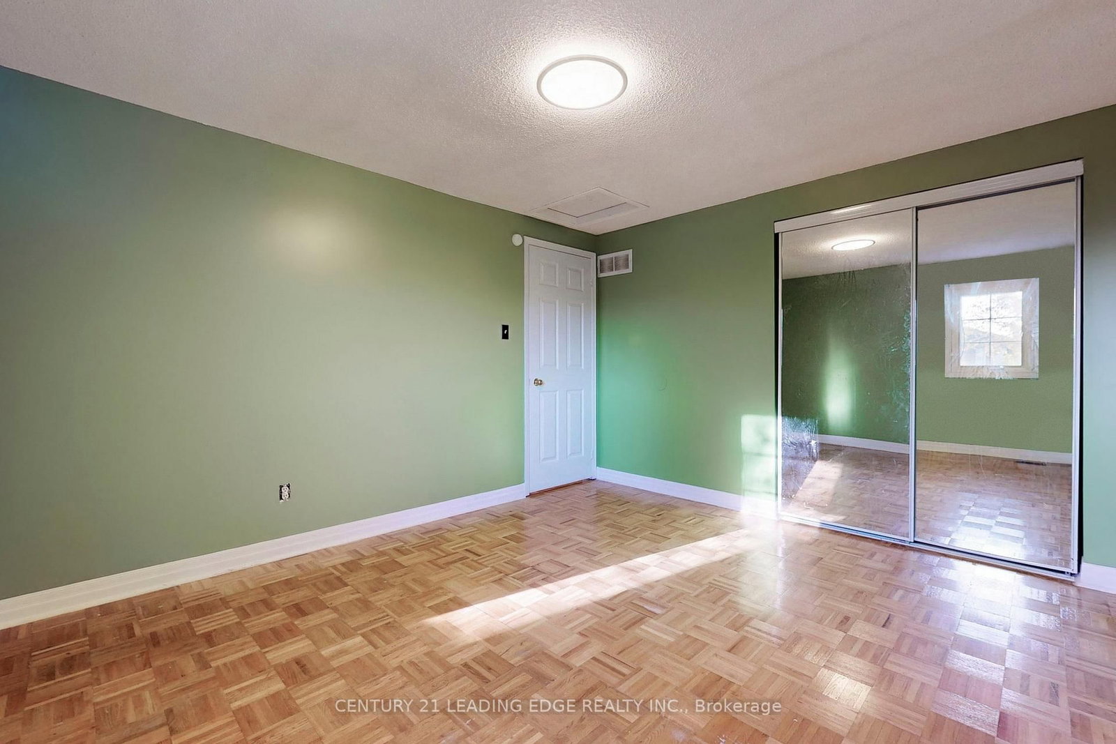 91 Ketchum Crescent - Photo 32