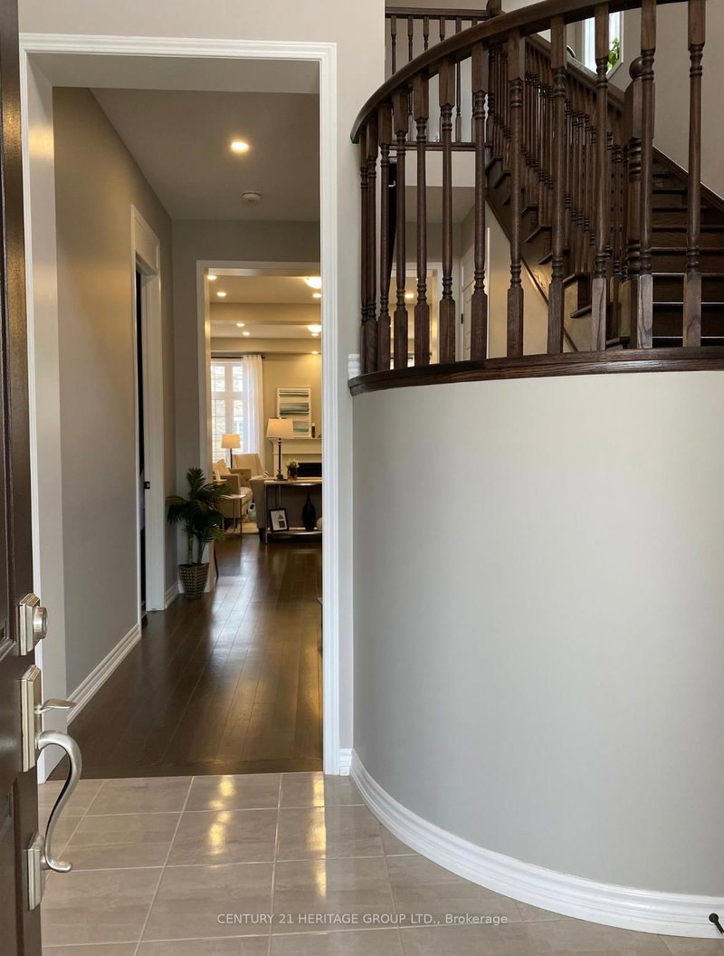 6 Morning Sparrow Dr, Vaughan, L4H 5A6 | Image 3