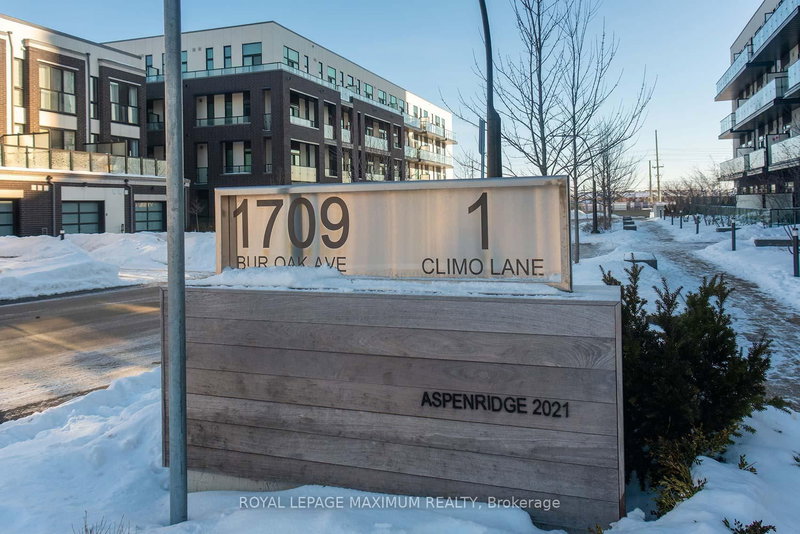 210 - 1 Climo Lane, Markham, L6E 0V8 | Image 2