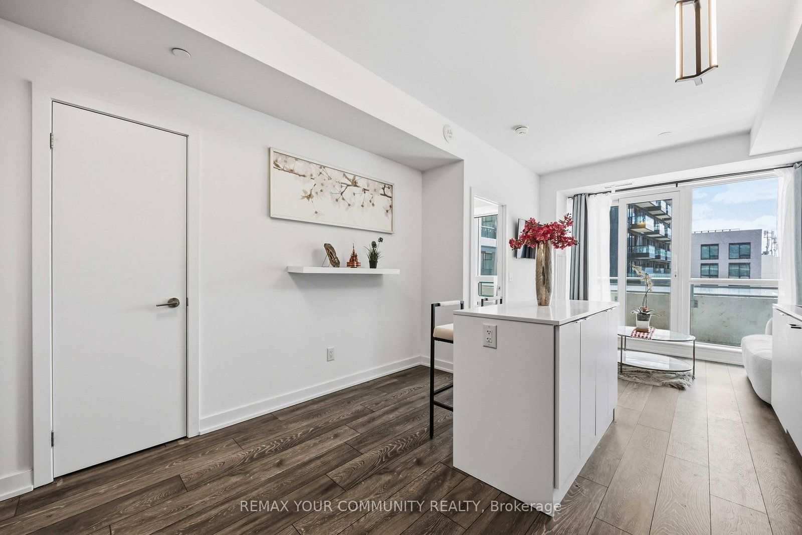 8888 Yonge Street, Unit 202 - Photo 13