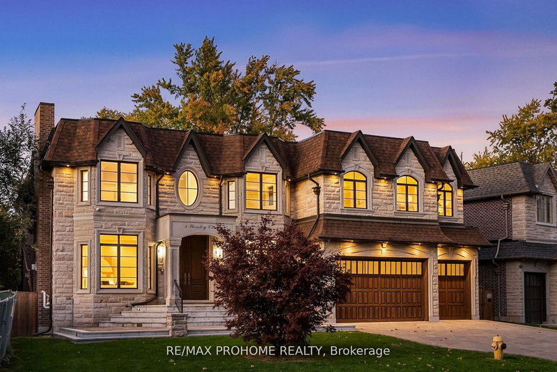 8 Worsley Crt, Markham, L3R 1V4 | Image 2