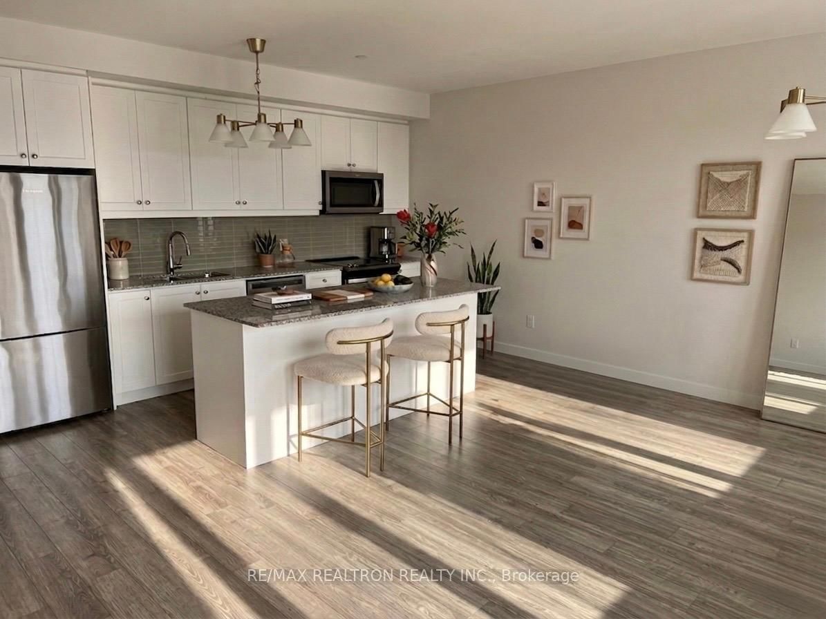 9618 Yonge Street, Unit Lph8 - Photo 5