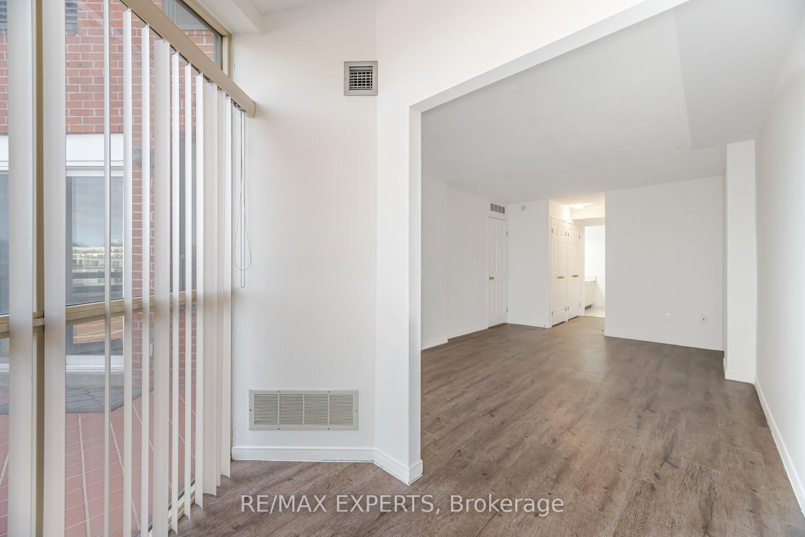 100 Arbors Lane, Unit 305 - Photo 23