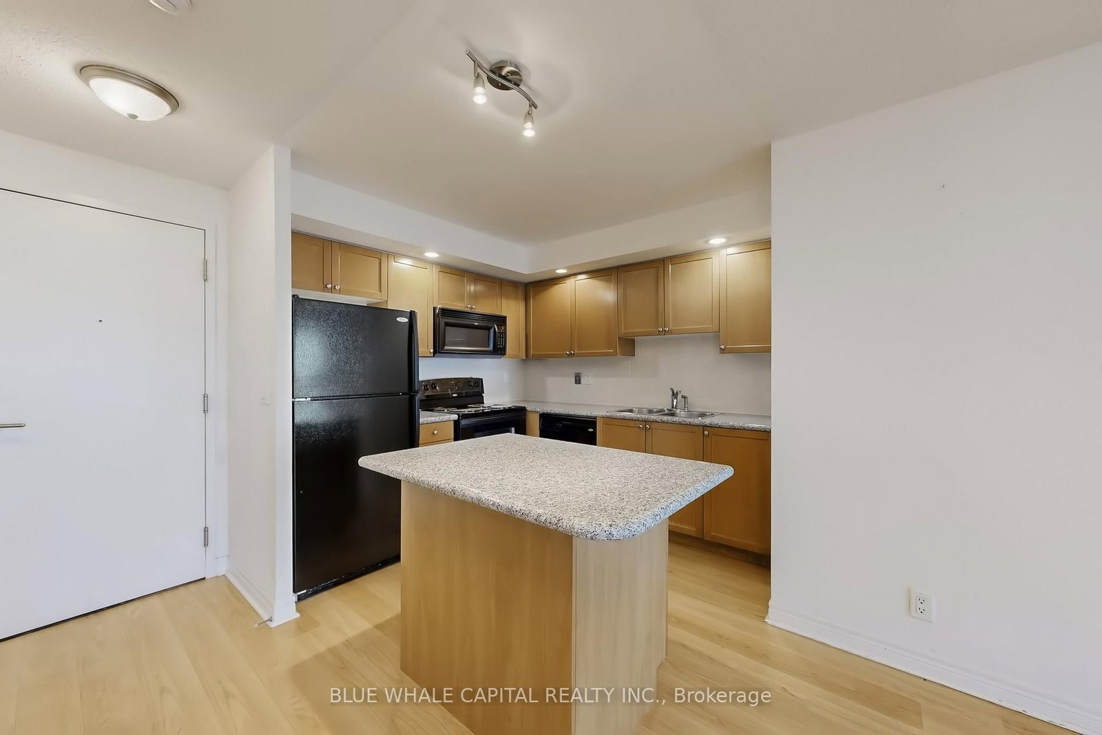 33 Cox Boulevard, Unit 1601 - Photo 22