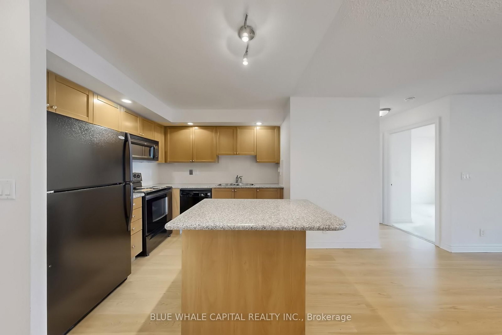 33 Cox Boulevard, Unit 1601 - Photo 23