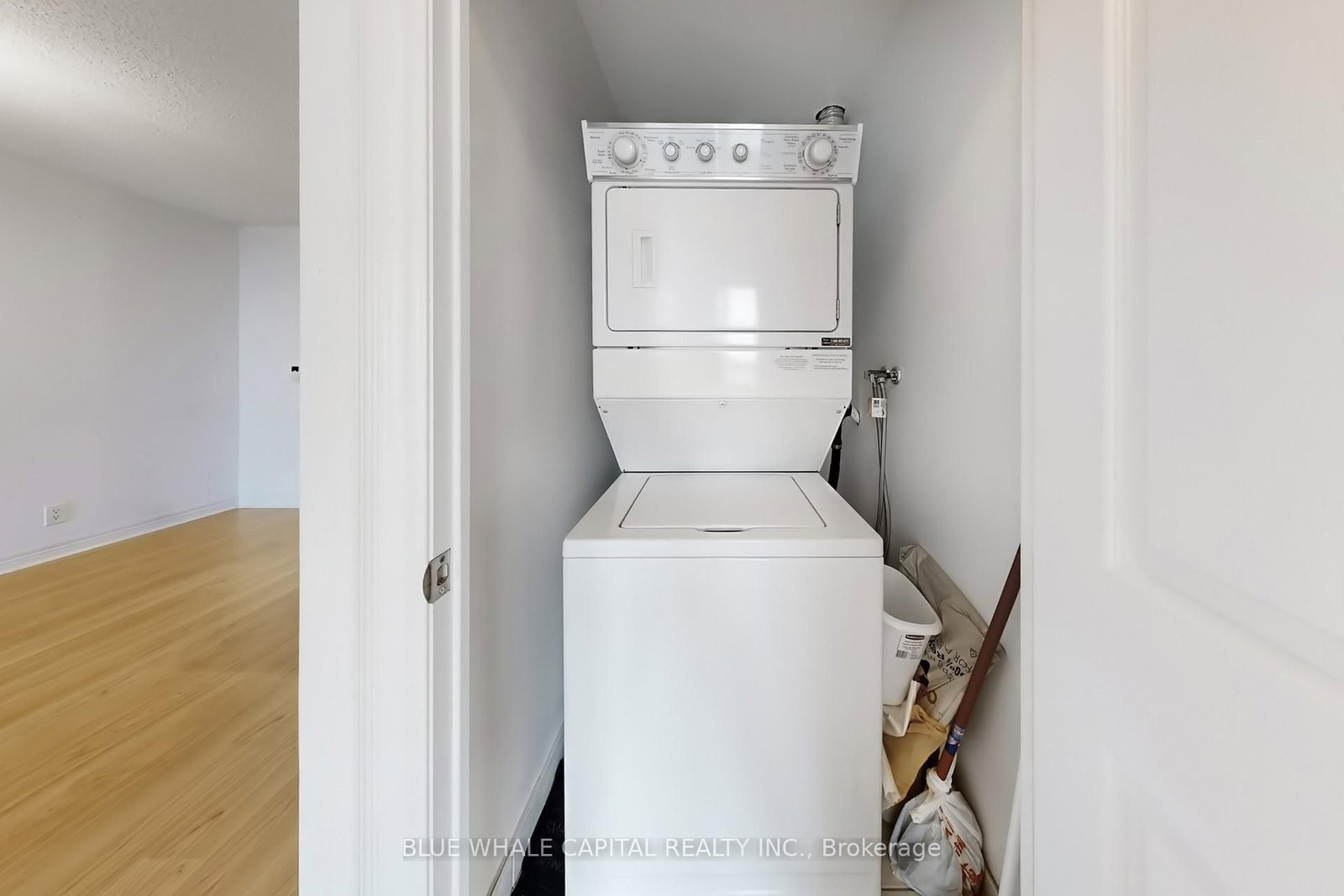 33 Cox Boulevard, Unit 1601 - Photo 36