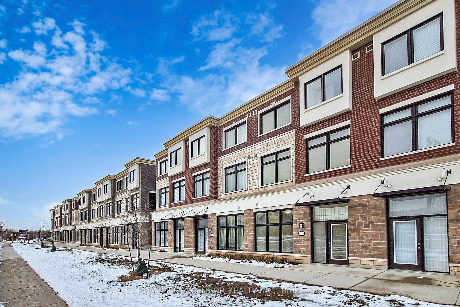 5456 Main Street - Photo 2