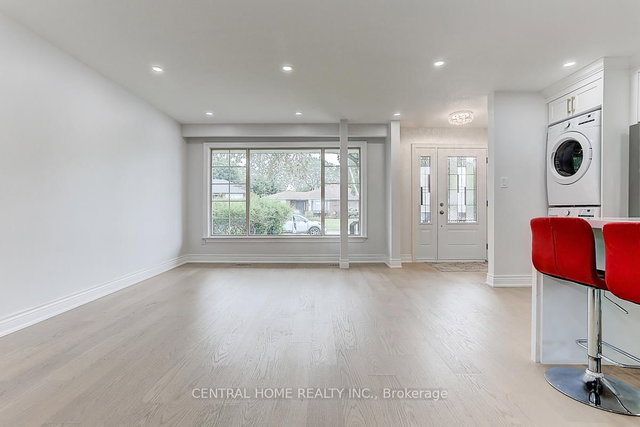 Main - 40 Sherwood Forest Drive