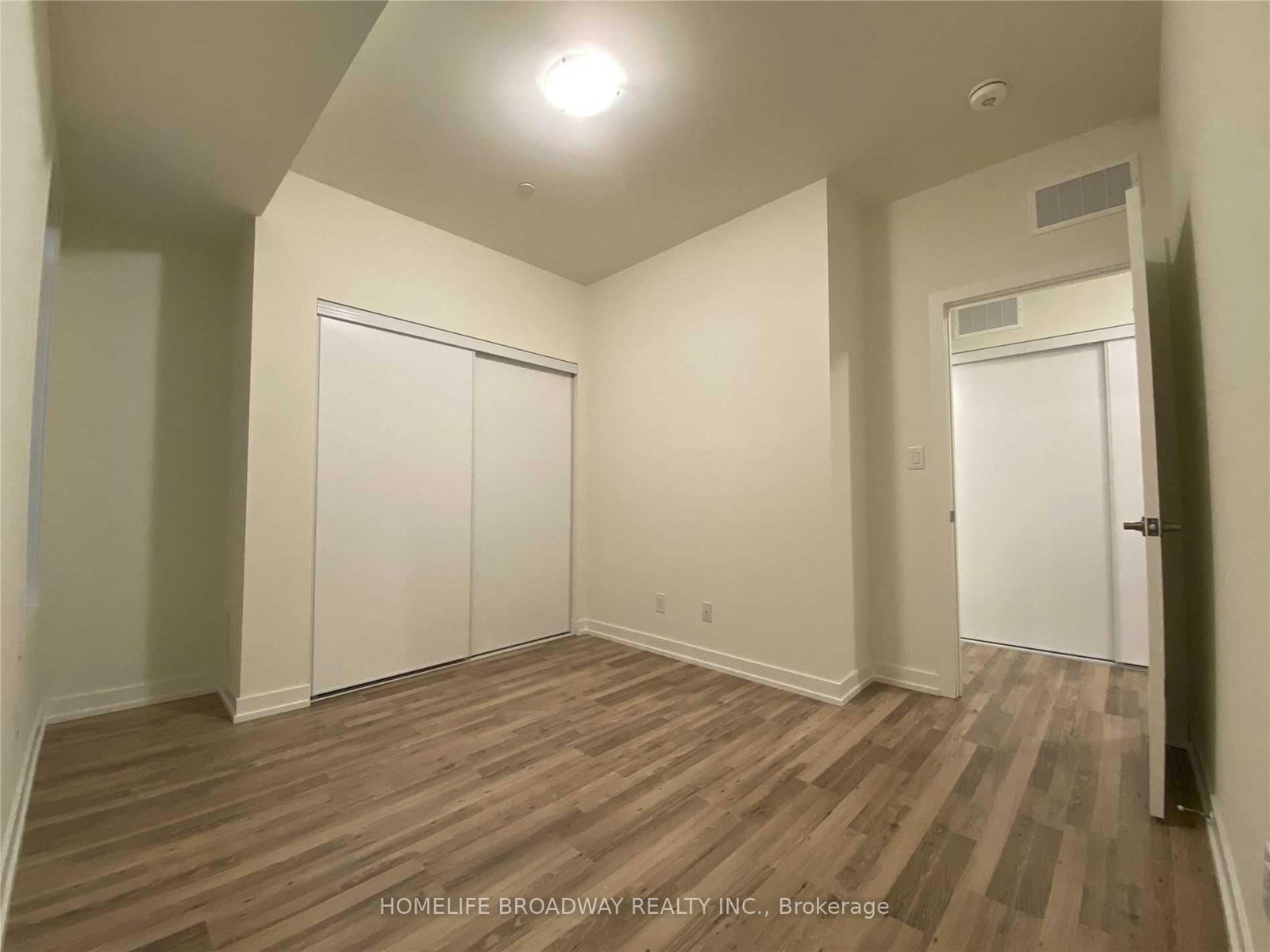 370 Red Maple Road, Unit 113 - Photo 5