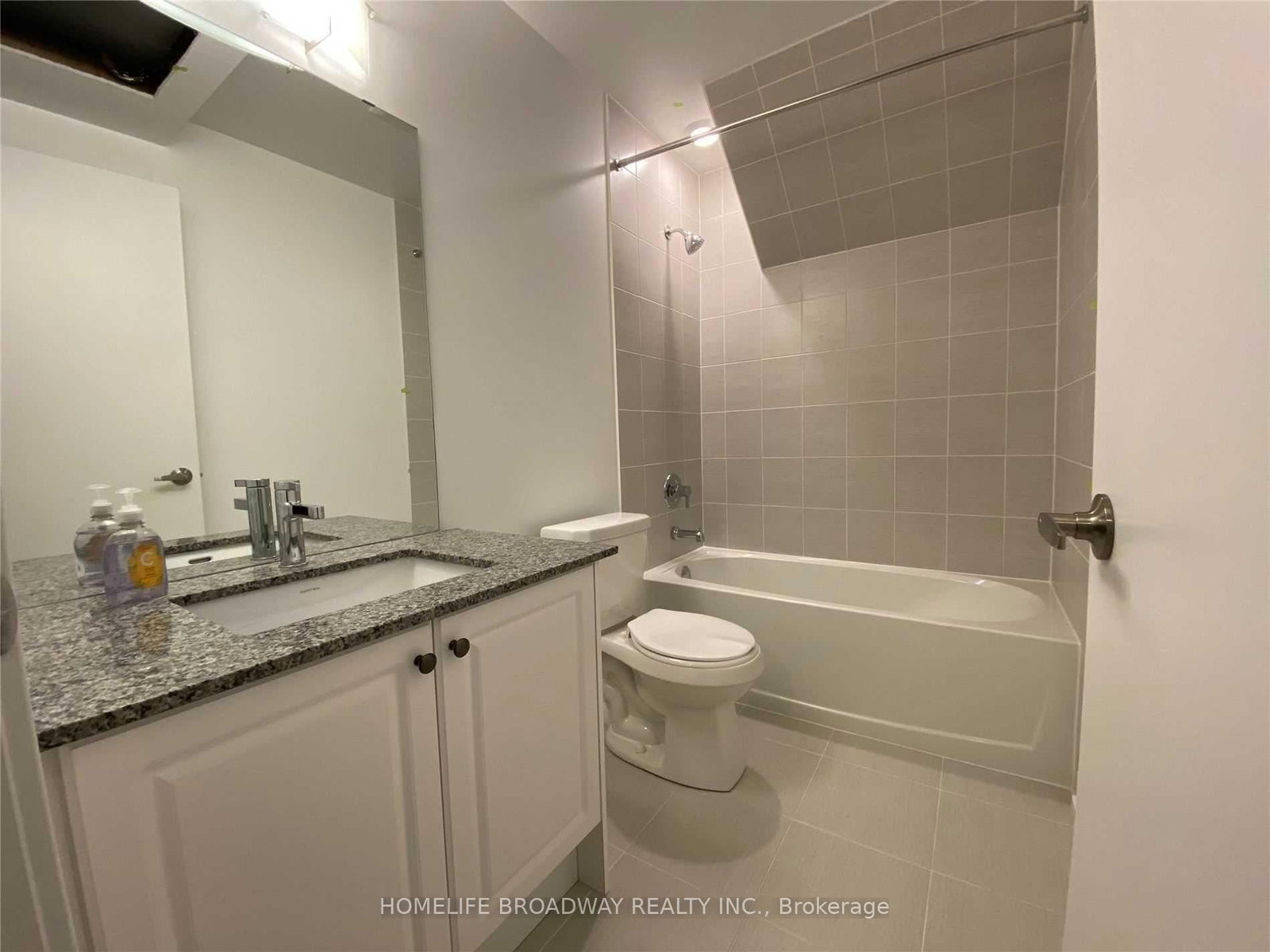 370 Red Maple Road, Unit 113 - Photo 7