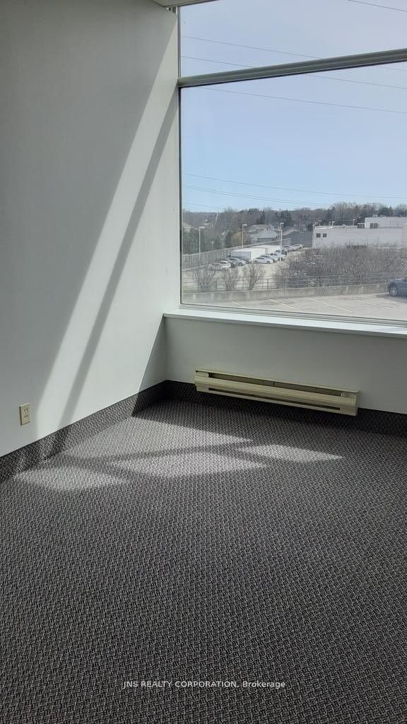 16775 Yonge Street, Unit 302 - Photo 13