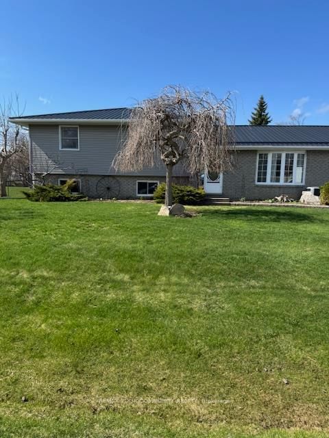 72 Douglas St, Georgina, L0E 2R0 | Image 3