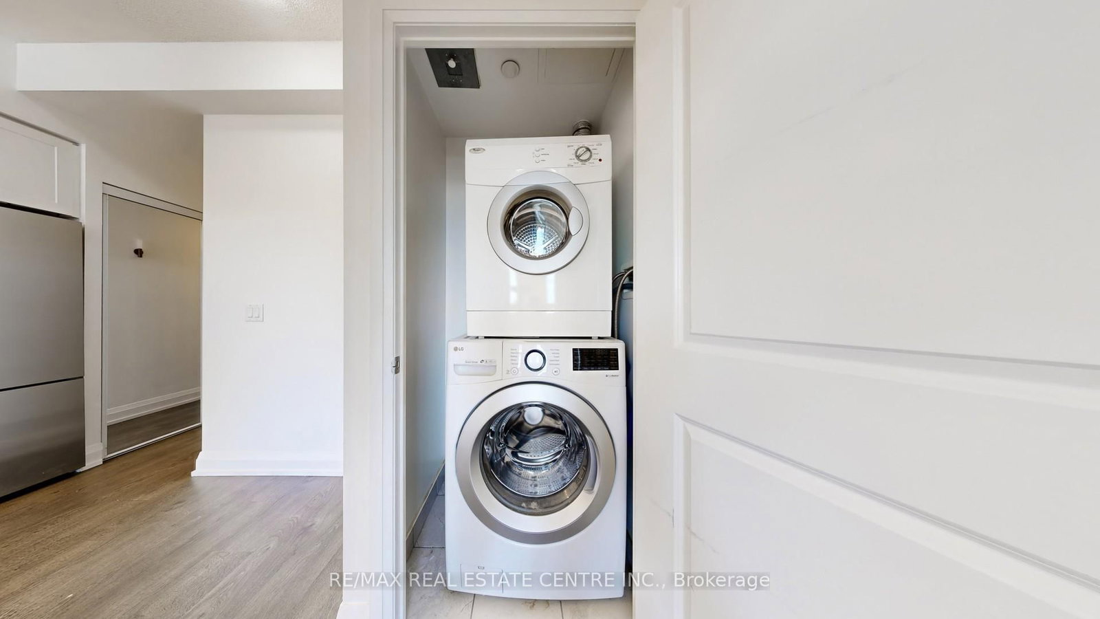 7900 Bathurst Street, Unit 228 - Photo 18