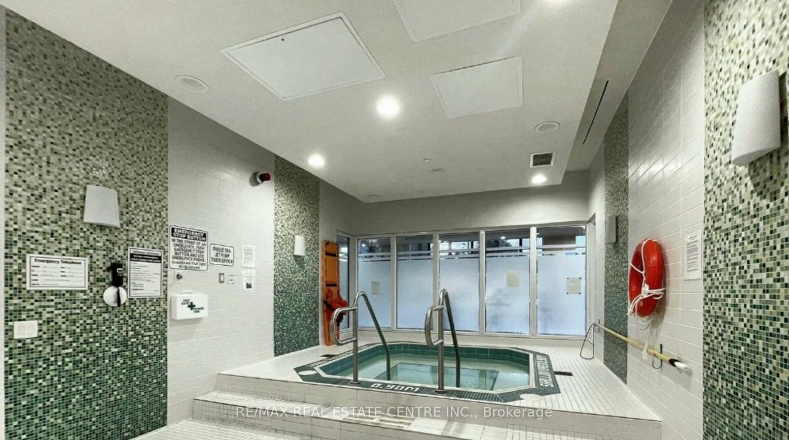 7900 Bathurst Street, Unit 228 - Photo 32