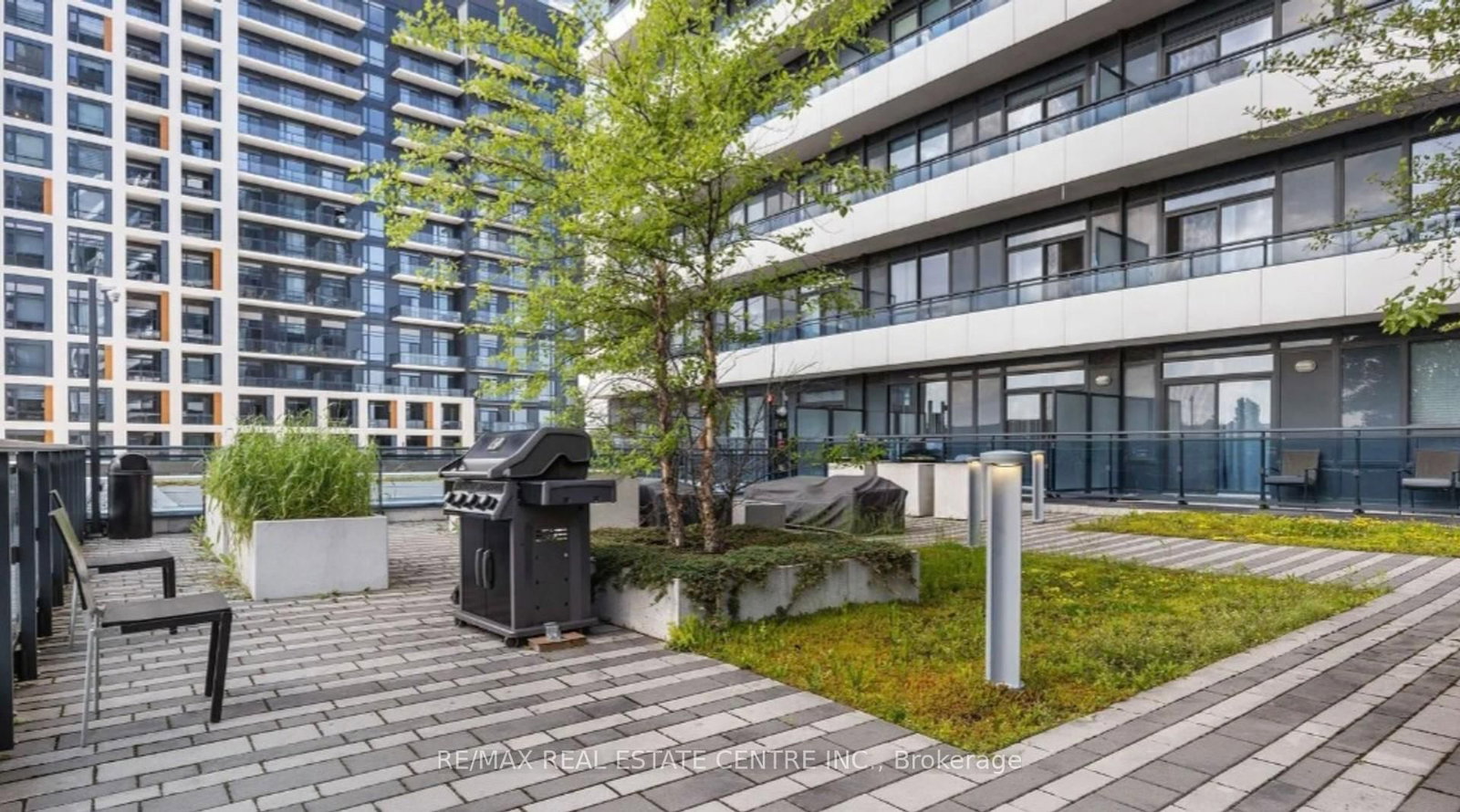 7900 Bathurst Street, Unit 228 - Photo 38