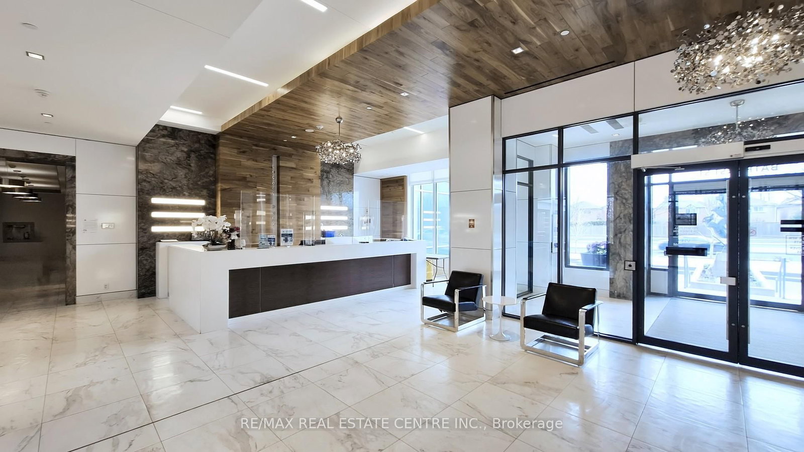 7900 Bathurst Street, Unit 228 - Photo 8