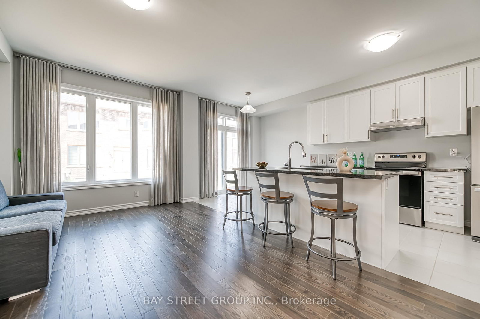 32 Jessica Antonella Street - Photo 12