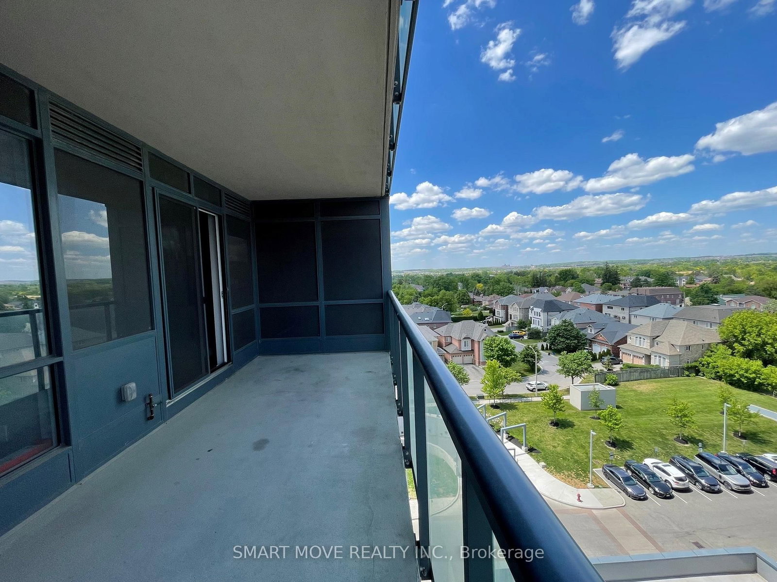 9088 Yonge Street, Unit 803 - Photo 13