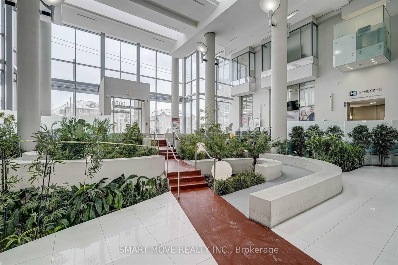 9088 Yonge Street, Unit 803 - Photo 16