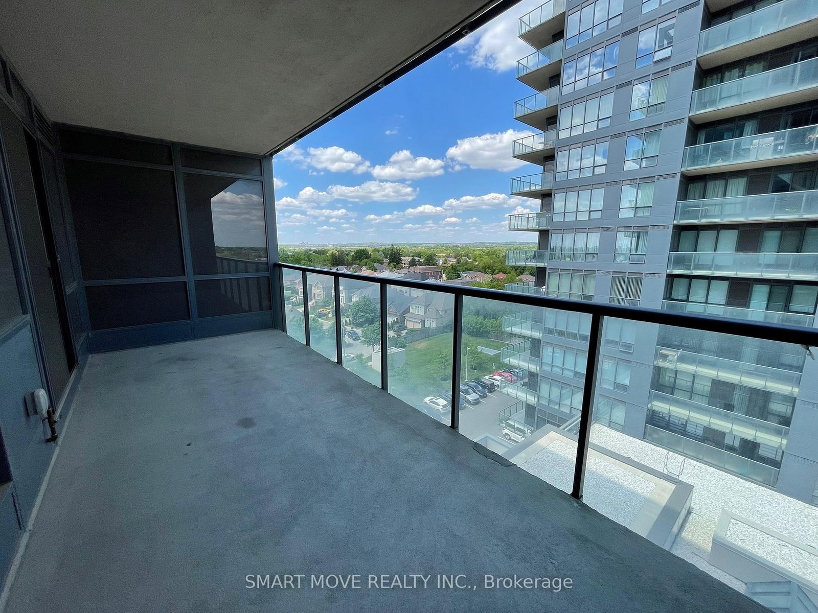 9088 Yonge Street, Unit 803 - Photo 8