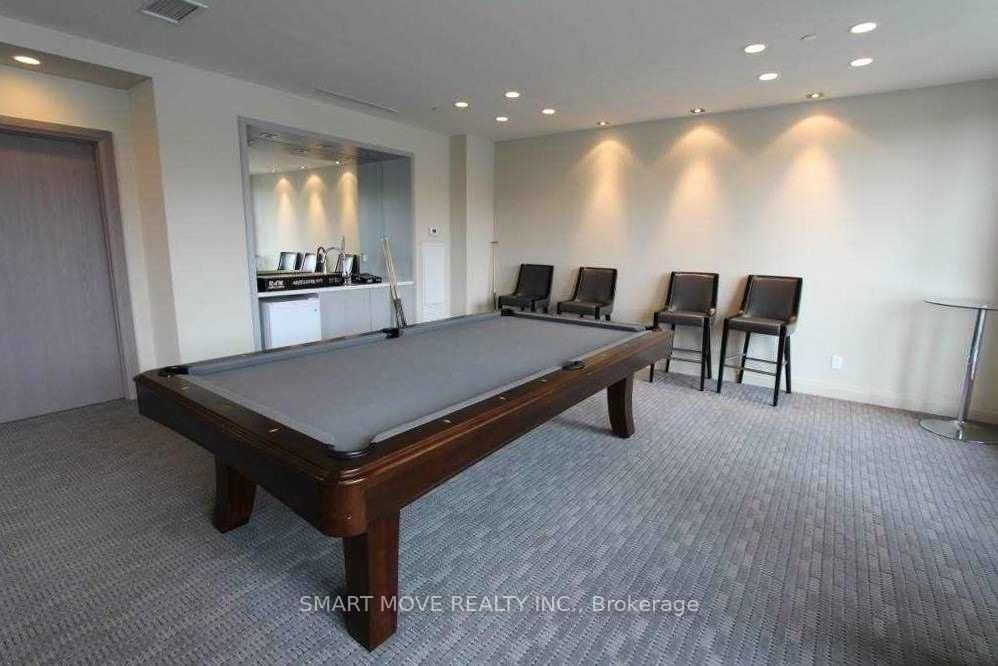 9088 Yonge Street, Unit 803 - Photo 9