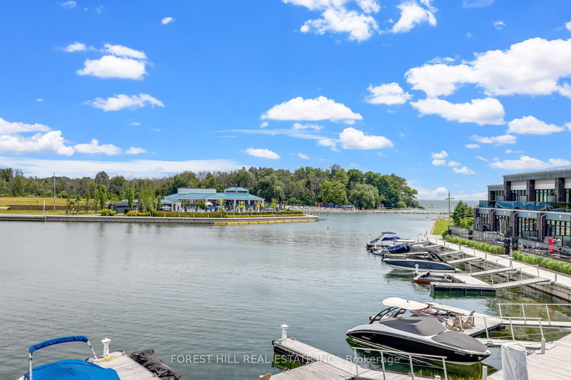3523 Riva Ave, Innisfil, L9S 0L5 | Image 2