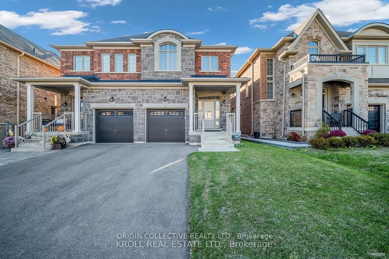 26 Frederick Taylor Way, East Gwillimbury, L0G 1M0 | Image 2