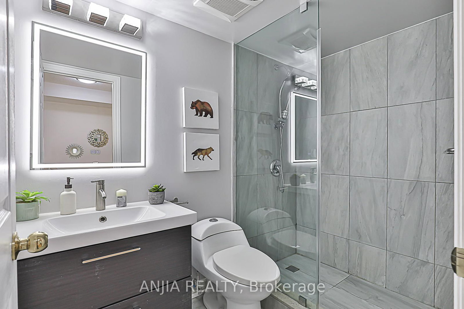 316 John Street, Unit 253 - Photo 18