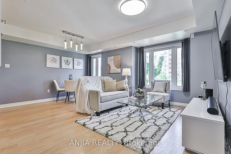 253 - 316 John St, Markham, L3T 0A7 | Image 2